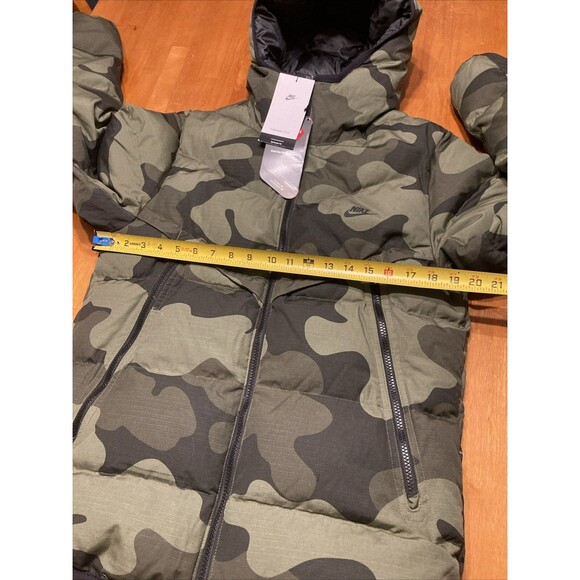 Nike Men Size Small ThermaFit Windrunner Puffer Jacket Green Camo DQ4935-222 - Picture 3 of 8